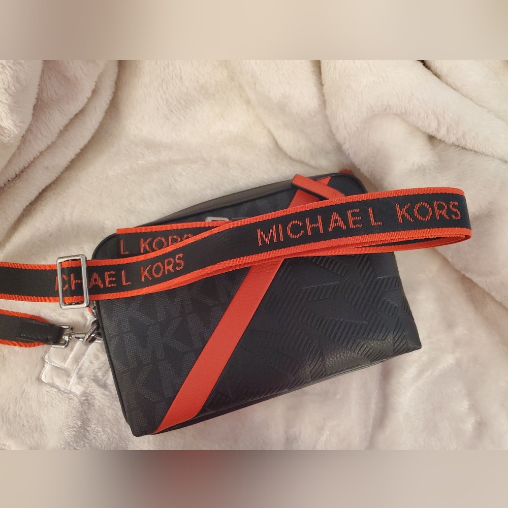 Michael Kors Crossbody